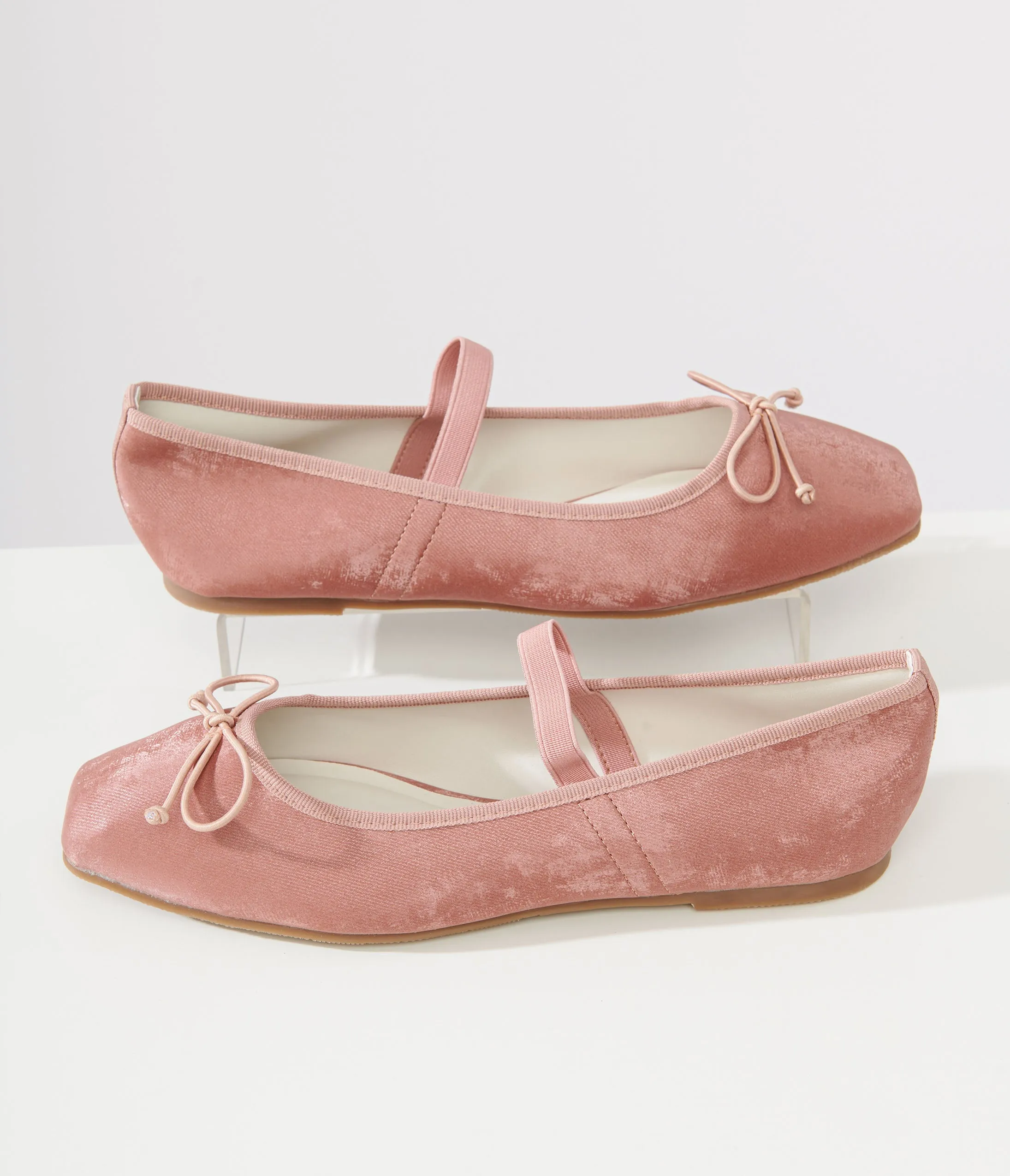 1960s Dusty Pink Bow Ballet Flats