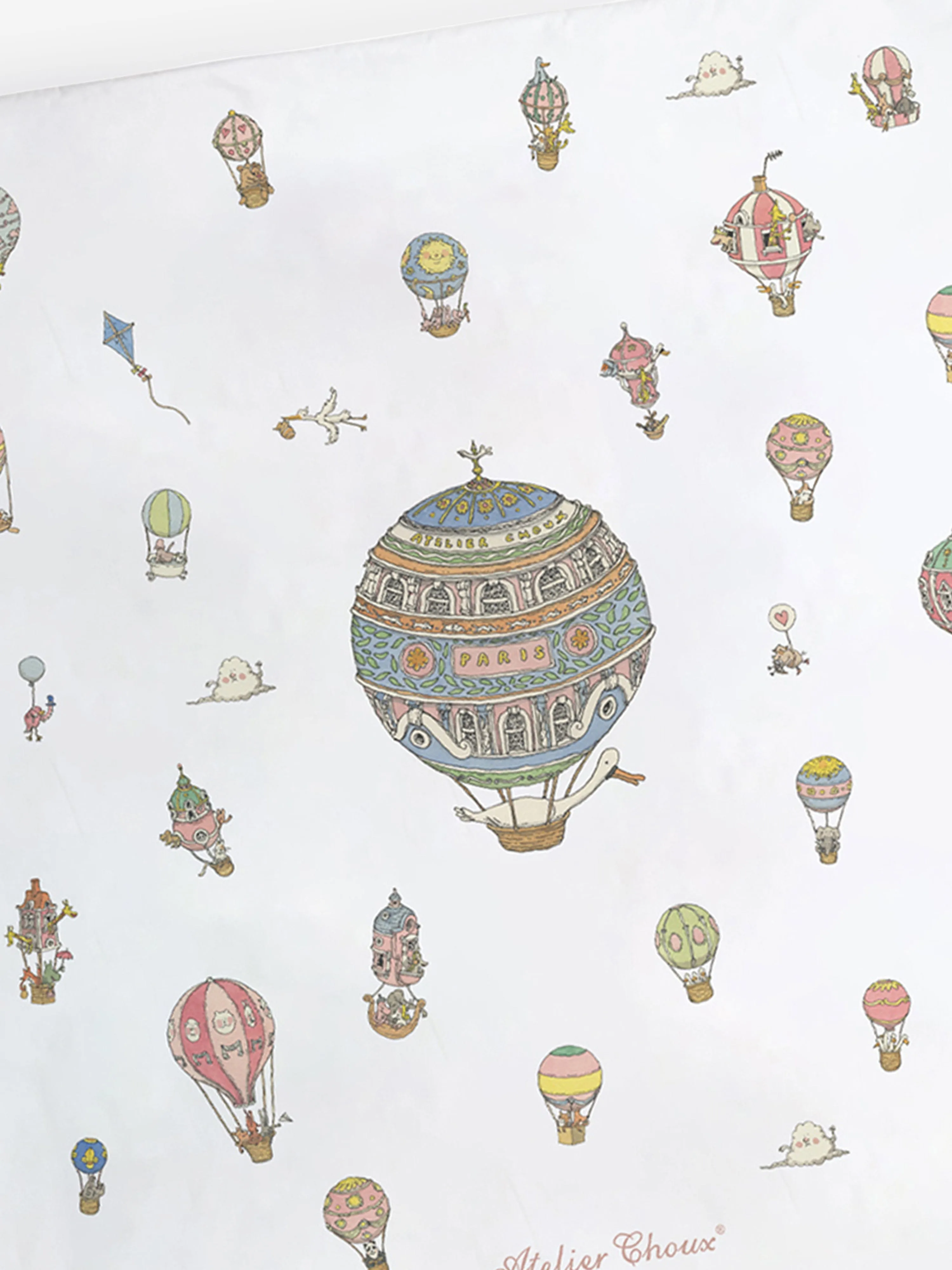 Atelier Choux Baby Reversible Hot Air Balloons / Carousel Quilt in Blu