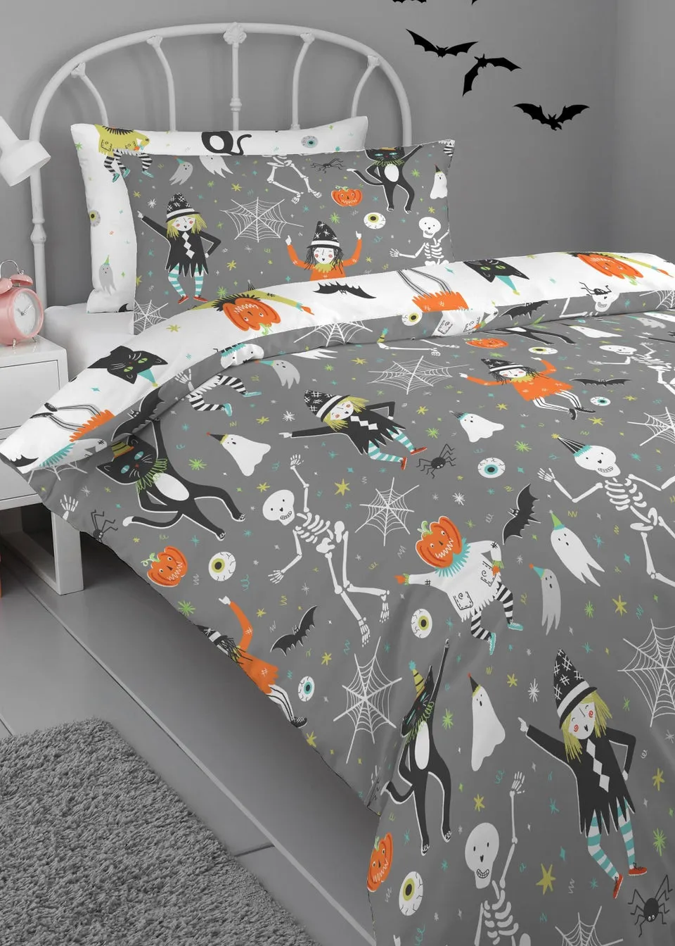 Bedlam Halloween Party Duvet Cover Set