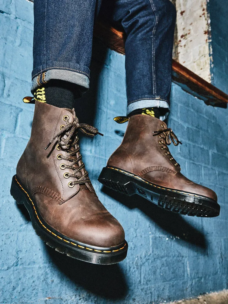 Boathouse MENS DR MARTENS 1460 PASCAL BOOT - CLEARANCE