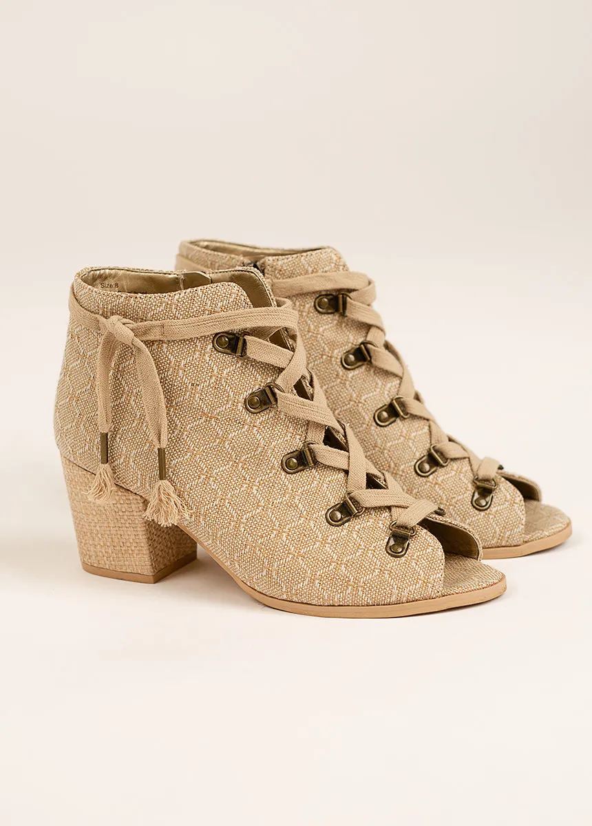 Gemi Boot in Natural