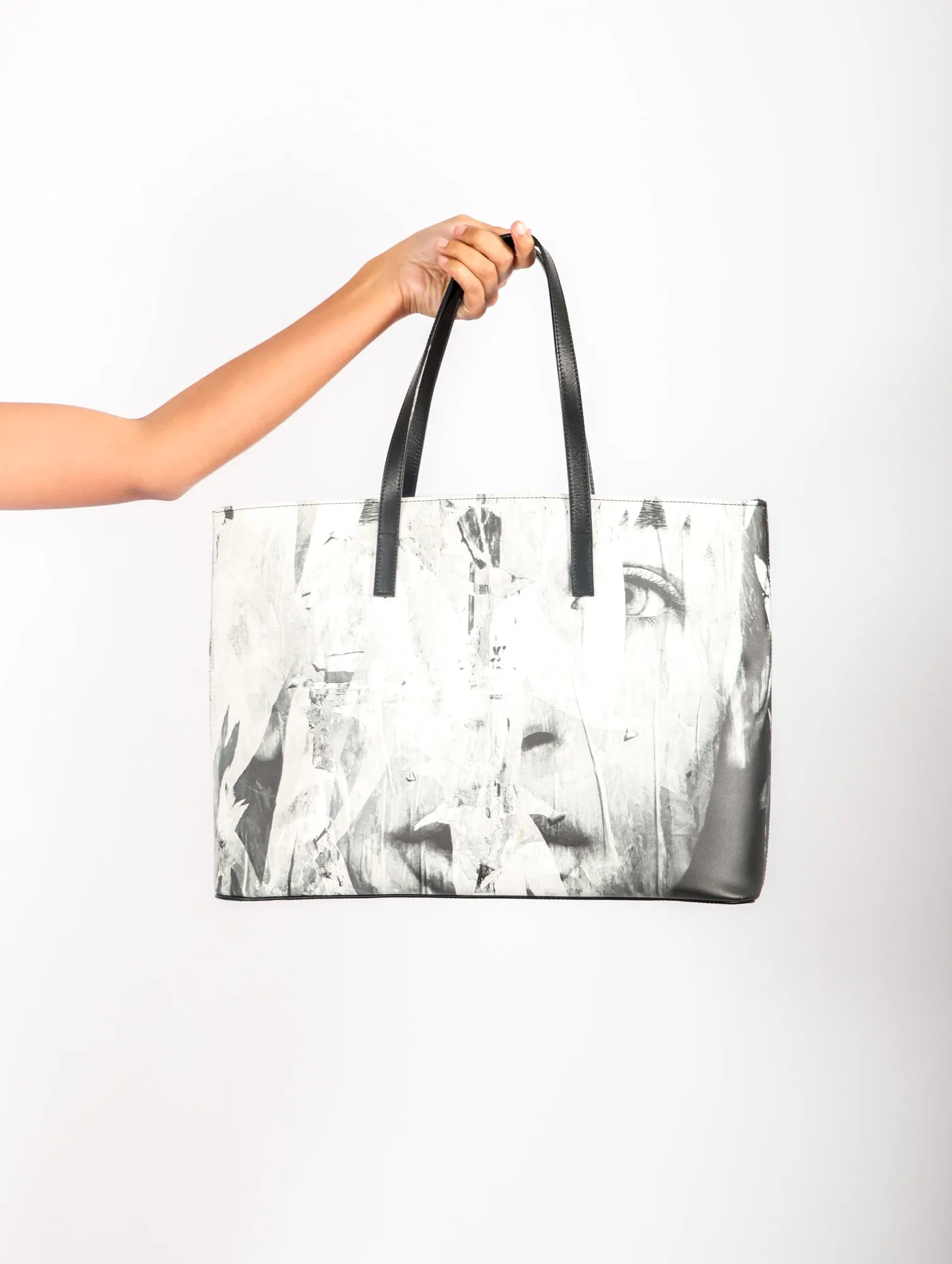 Jessica Murray Designs Leather Tote in NYC Mural by Jessica Murray