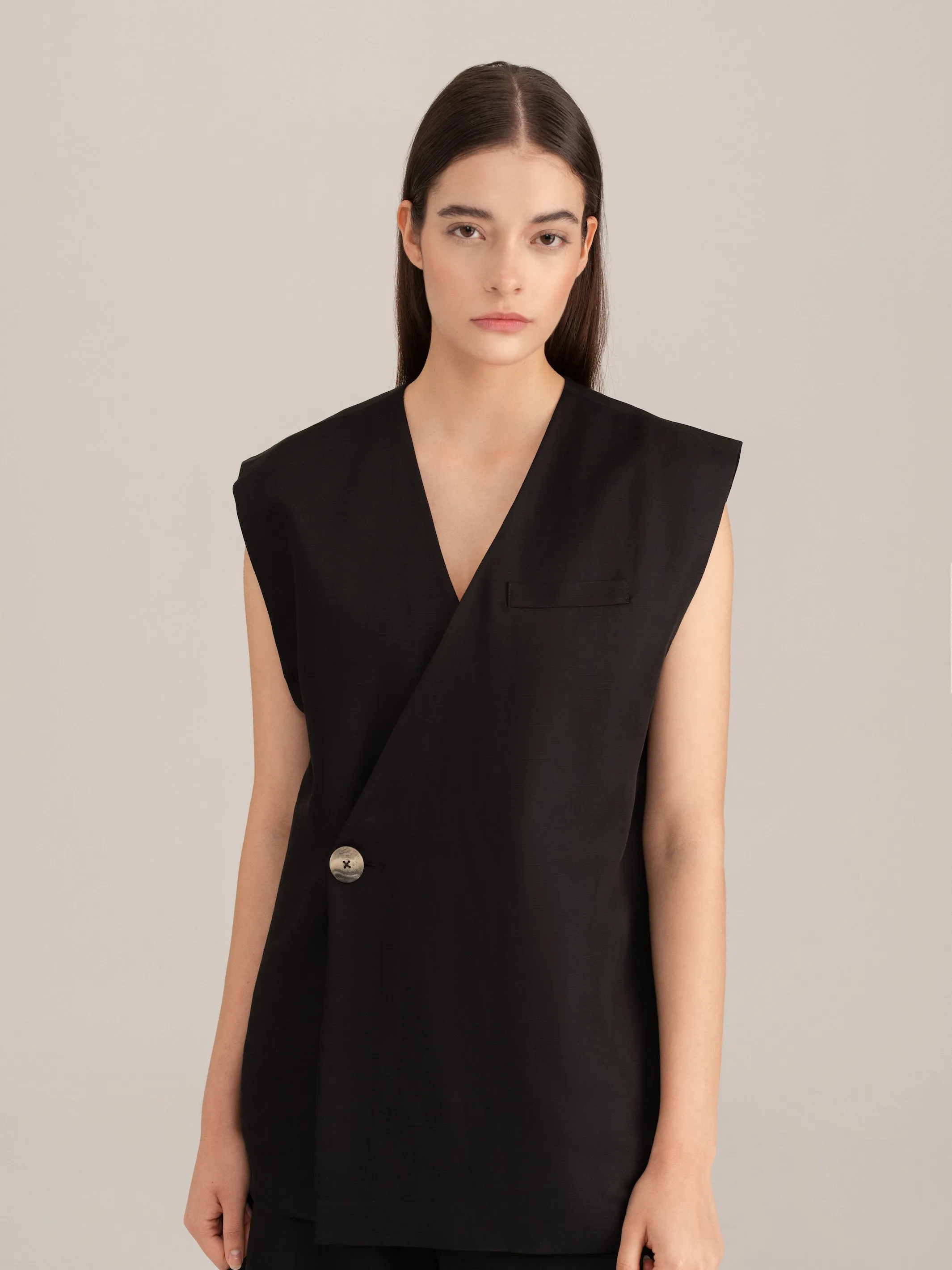 Long Line Vest in Black