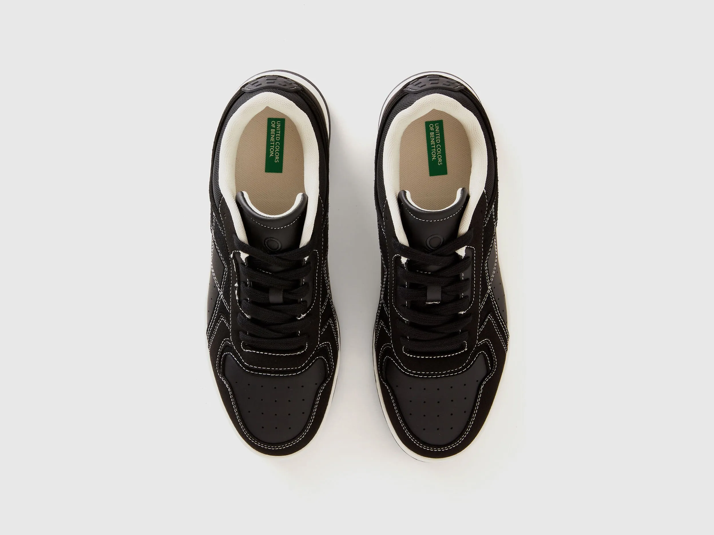 Low-top sneakers in imitation suede - Black | Benetton