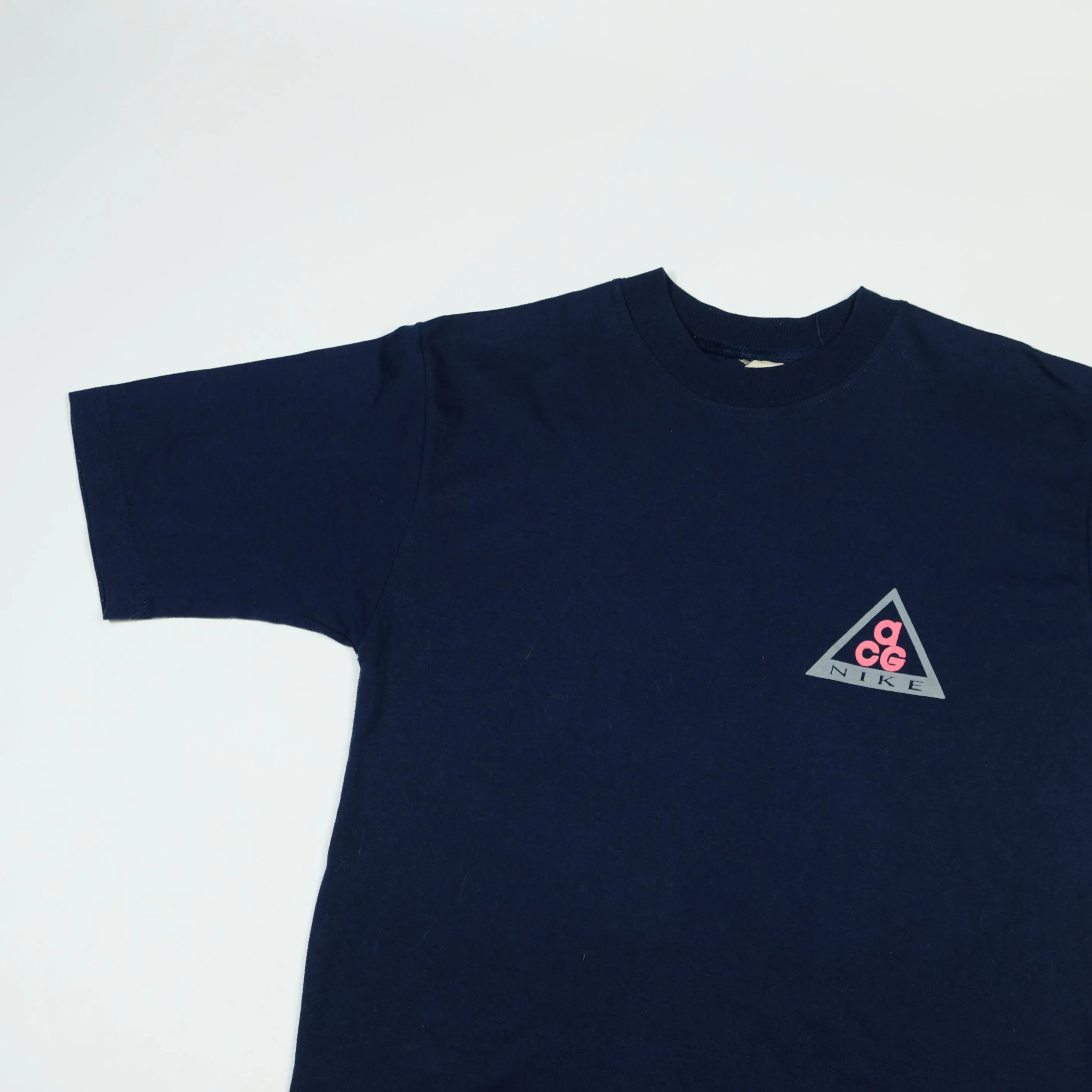 Nike ACG 1990s Vintage T-Shirt Small