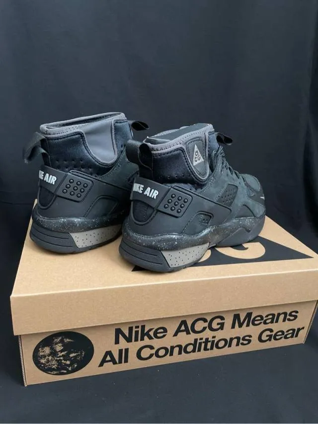 Nike acg air mowabb olive grey