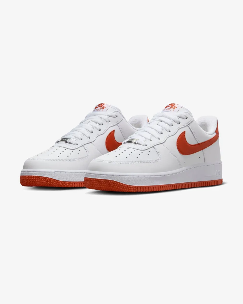 NIKE AIR FORCE 1 '07 WHITE/ DRAGONRED/ WHITE