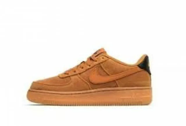 NIKE AIR FORCE 1 GRADE SCHOOL US SIZE 6 Y