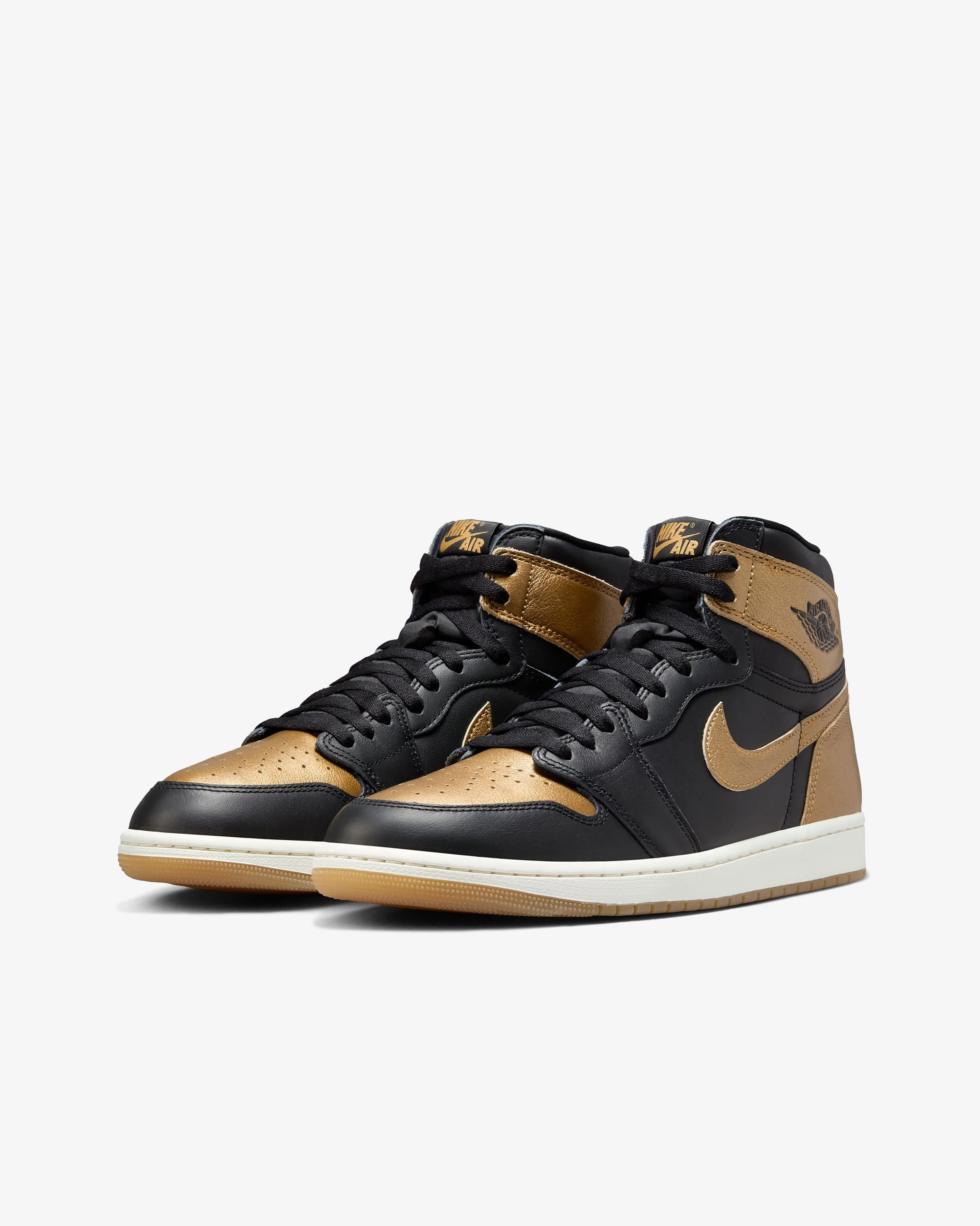 Nike - Air Jordan 1 Retro High OG Sneakers - (DZ5485-071)