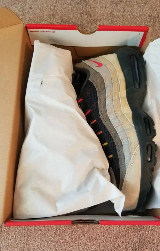 Nike Air Max 95 Topographic