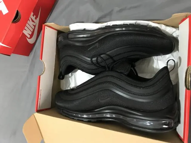 Nike Air Max 97 UL 17