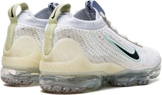 Nike Kids Air Vapormax 2021 Flyknit sneakers White