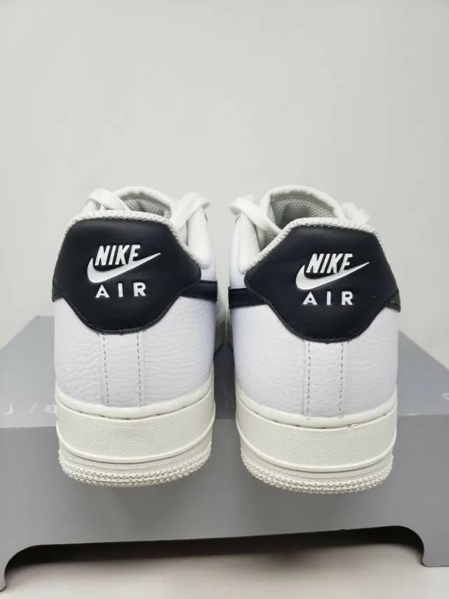 Nike WMNS Air Force 1 07 White Black Sail