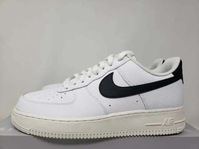 Nike WMNS Air Force 1 07 White Black Sail