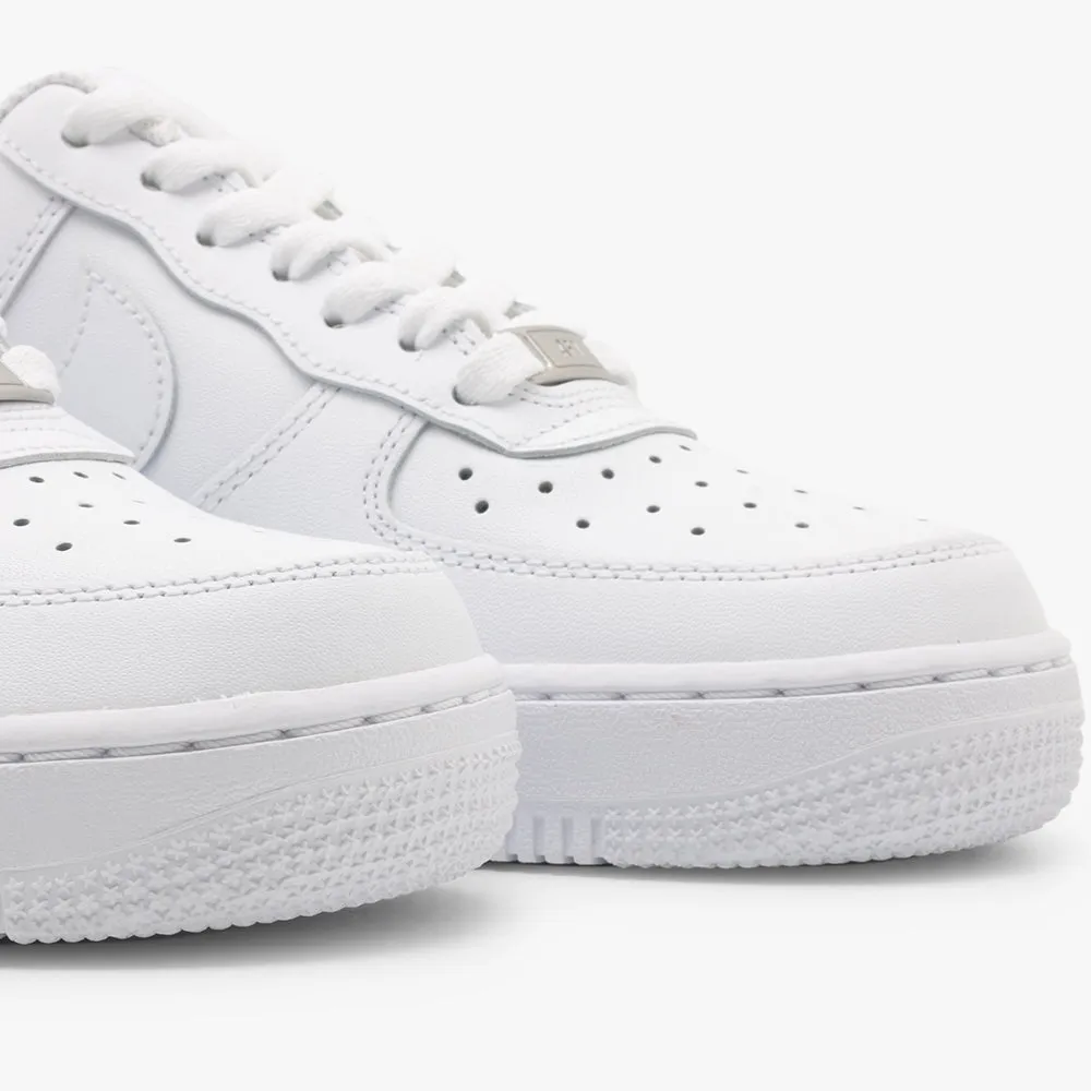 Nike Women's Air Force 1 '07 / White