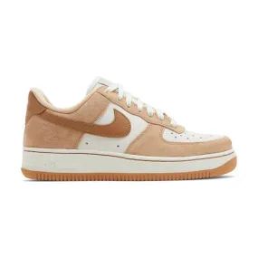 Nike Women's Air Force 1 LXX (Vachetta Tan/ Tan Brown/ F...