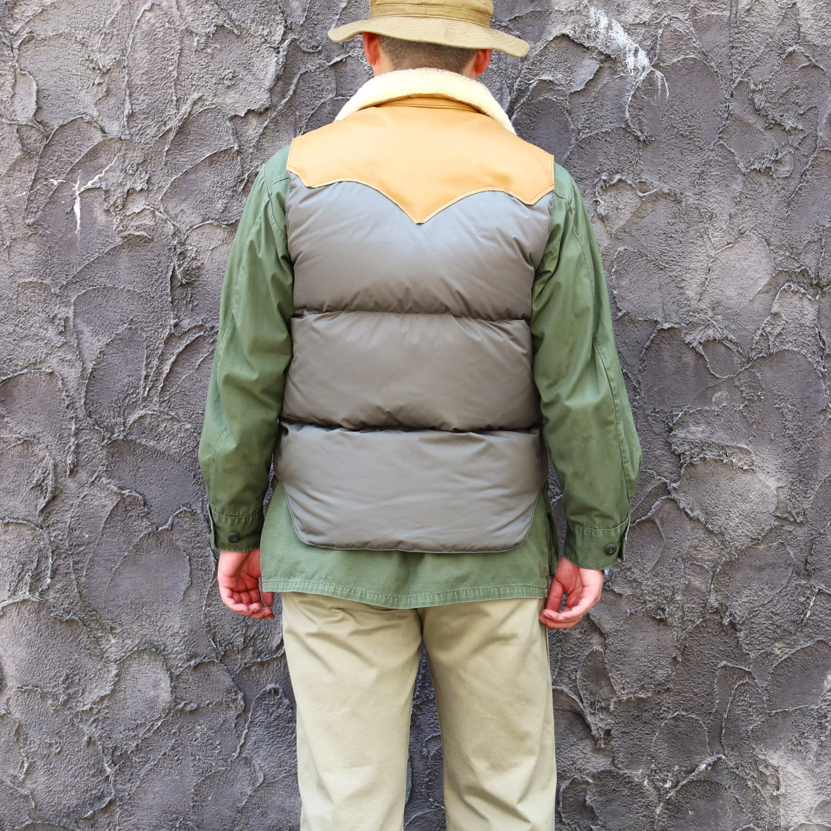 RMFC CHRISTY VEST OLIVE