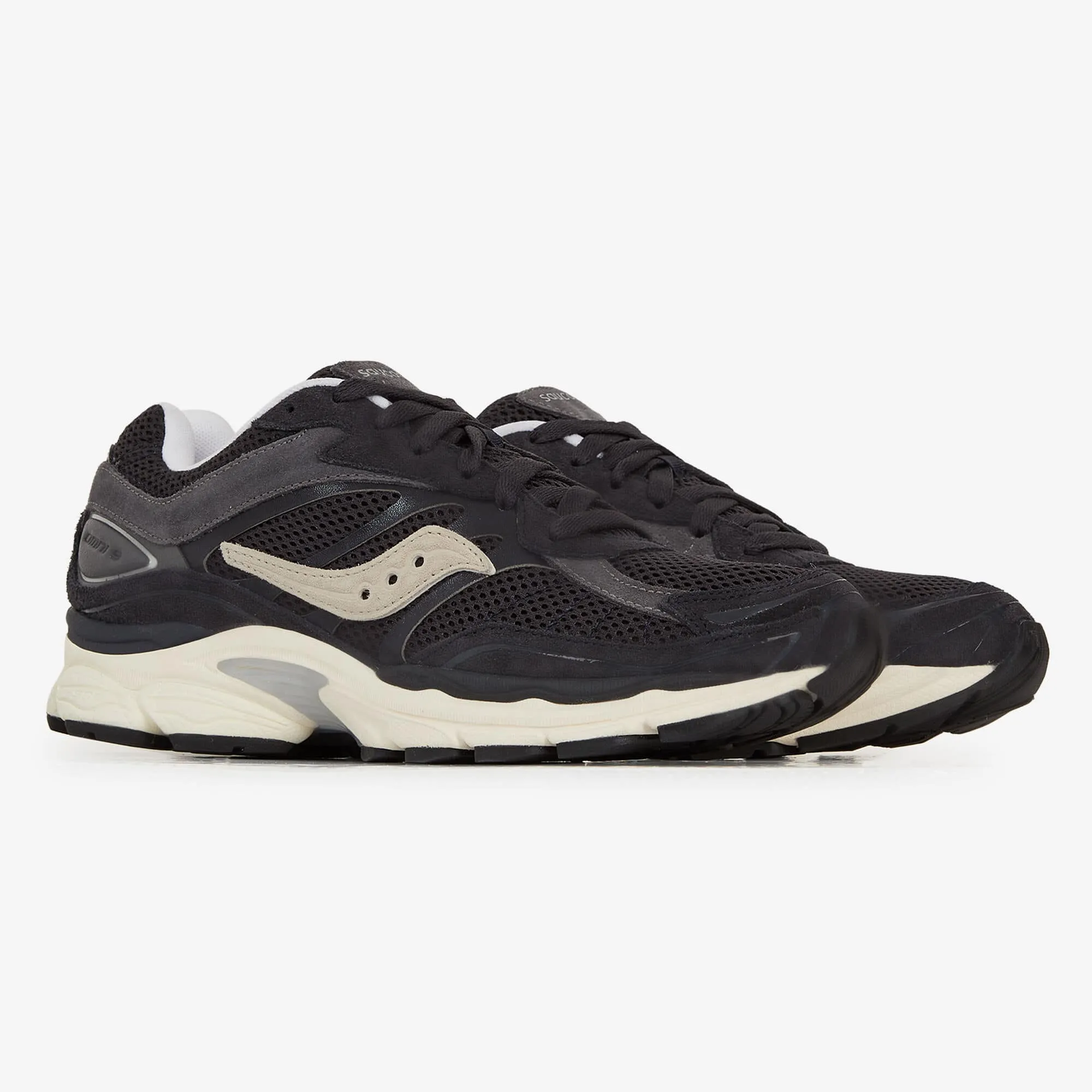 SAUCONY PROGRID OMNI 9