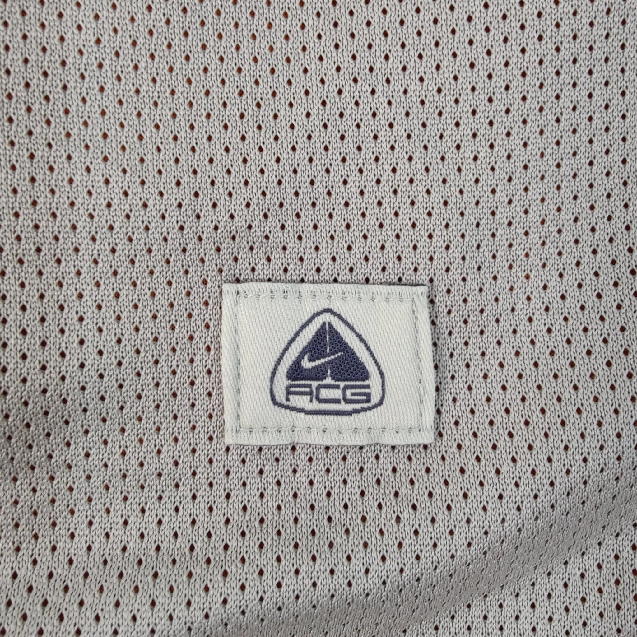 Vintage Nike ACG reversible t-shirt