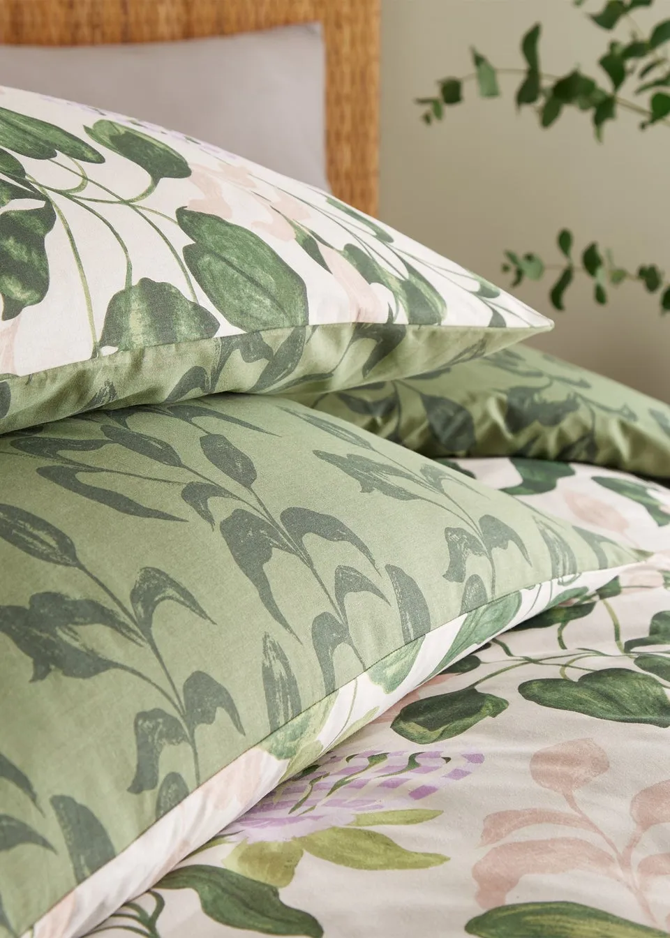 Wylder Nature Passiflora Botanical Duvet Cover Set